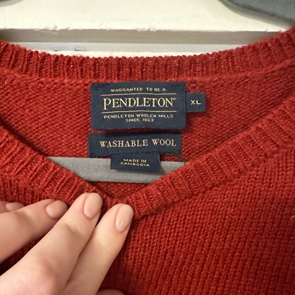 Pendleton Shetland Washable Wool Crewneck Sweater | XL | Burnt Sienna / Rust Red - Picture 3 of 4